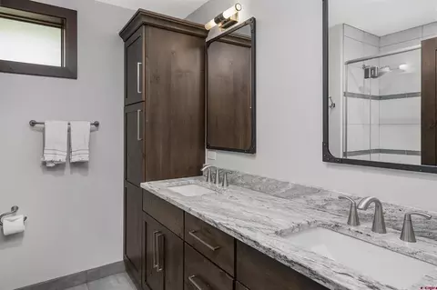 Bath - 11 Crested Mountain Ln #L2, Crested Butte, CO 81225 photo 2 of 3