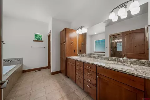 Bath - 94 Cave Basin Ct, Durango, CO 81301 photo 1 of 4