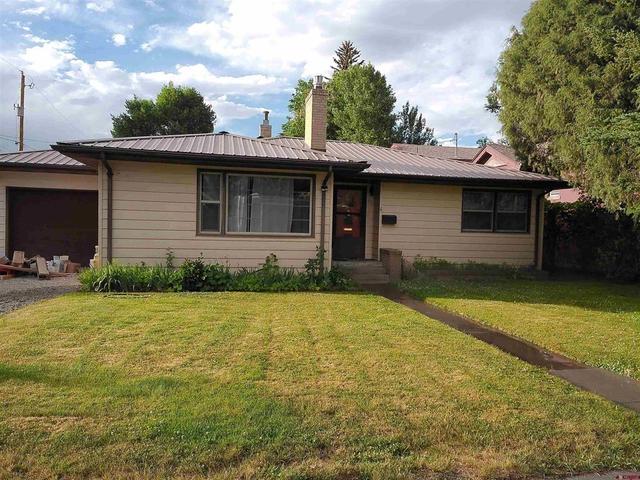 711 1st St, Alamosa, CO 81101