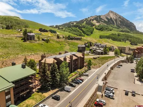 Exterior - 25 Emmons Rd #41, Crested Butte, CO 81225 photo 8 of 11
