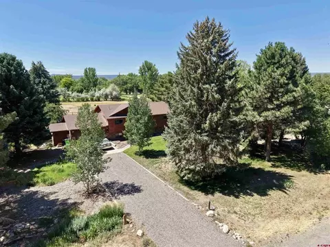 62224 Chu Chu Ln, Montrose, CO 81403
