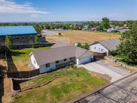 324 Meadows Cir, Bayfield, CO 81122