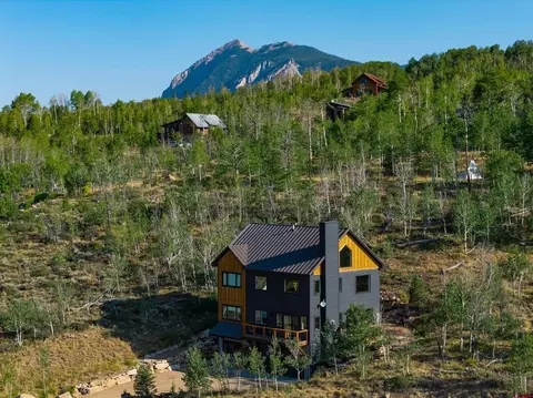 9 Cisneros Dr, Crested Butte, CO 81224