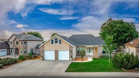 2949 N Lost Creek Rd, Montrose, CO 81401