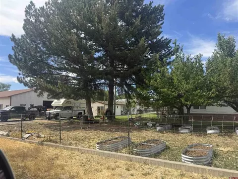 Exterior - 511 Chipeta Rd, Montrose, CO 81403 photo 1 of 8