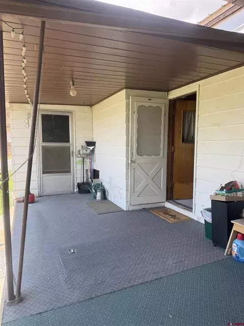 Exterior - 511 Chipeta Rd, Montrose, CO 81403 photo 3 of 8