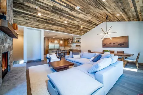 Living - 97 Travertine Trl, Durango, CO 81301 photo 2 of 4