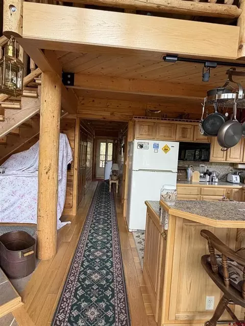 Entry Way - 910 Bronco View Ln, Pitkin, CO 81241 photo 1 of 2