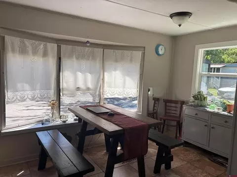 Dining - 485 Florida Rd #B19, Durango, CO 81301 photo 2 of 3