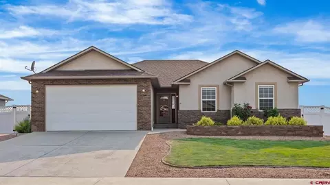 2516 Glen View Dr, Montrose, CO 81401