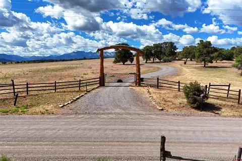 371 Cr 1a, Montrose, CO 81403