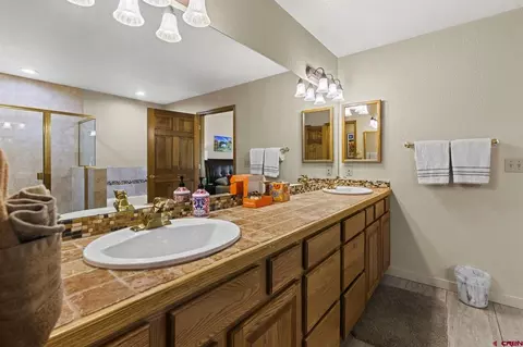 Bath - 210 Cypress Ct, Durango, CO 81301 photo 4 of 5