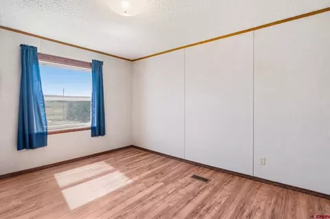 Bedroom - 11275 S Us Highway 550, Durango, CO 81303 photo 5 of 6