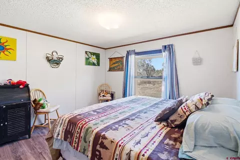 Bedroom - 11275 S Us Highway 550, Durango, CO 81303 photo 3 of 6