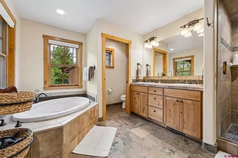 Bath - 102 Limestone Ct, Durango, CO 81301 photo 4 of 6