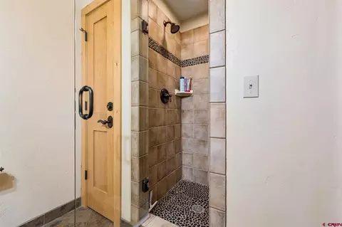 Bath - 102 Limestone Ct, Durango, CO 81301 photo 2 of 6