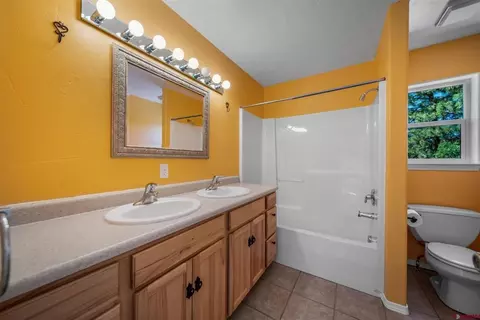 Bath - 41 Valley View Way, Durango, CO 81303 photo 2 of 2