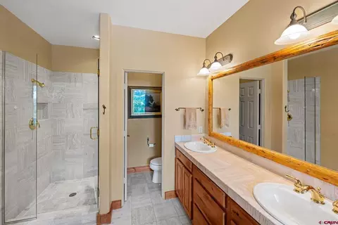 Bath - 139 Snowmass Rd, Crested Butte, CO 81225 photo 6 of 7