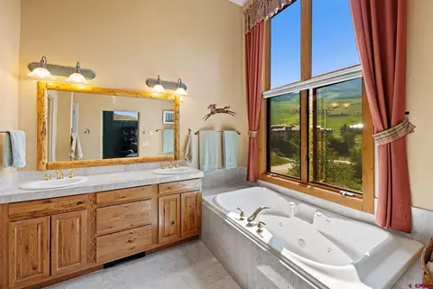 Bath - 139 Snowmass Rd, Crested Butte, CO 81225 photo 2 of 7
