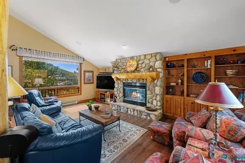 Living - 139 Snowmass Rd, Crested Butte, CO 81225 photo 2 of 5