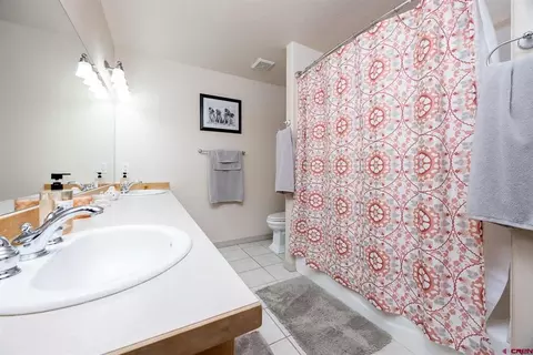 Bath - 38 Danielle Cir, Durango, CO 81301 photo 3 of 5