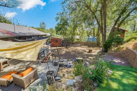 Exterior - 815 E 8th Ave, Durango, CO 81301 photo 6 of 7