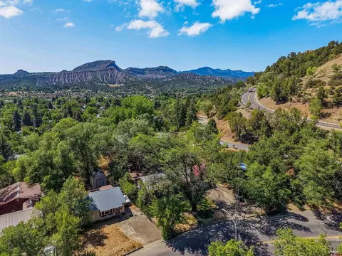 View/Area - 815 E 8th Ave, Durango, CO 81301 photo 2 of 2