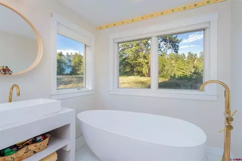 Bath - 1120 Silver Mesa Driveway, Durango, CO 81301 photo 4 of 4