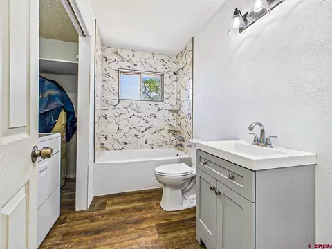 Bath - 795 NW Cedar Ave, Cedaredge, CO 81413 photo 1 of 2