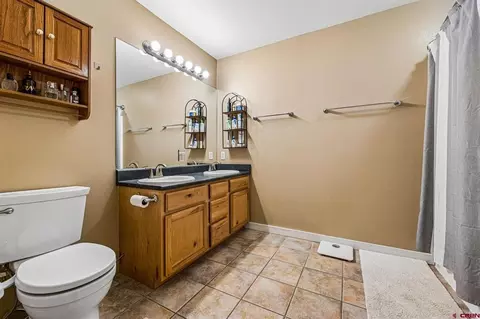 Bath - 16 Lendy Ln, Durango, CO 81303 photo 1 of 2