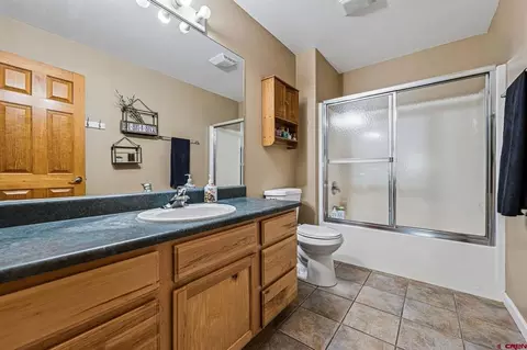 Bath - 16 Lendy Ln, Durango, CO 81303 photo 2 of 2