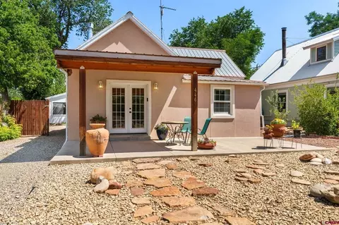 446 Bauer Ave, Mancos, CO 81328