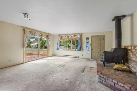 Living - 660 E 31st St, Durango, CO 81301 photo 2 of 4