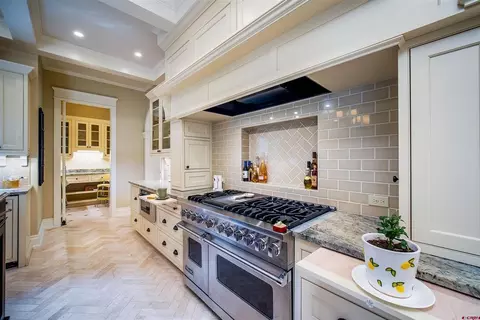 Kitchen - 341 Two Dogs Trl, Durango, CO 81301 photo 2 of 4
