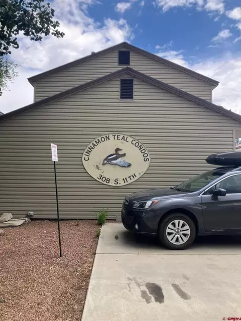 308 S 11th St #2, Gunnison, CO 81230