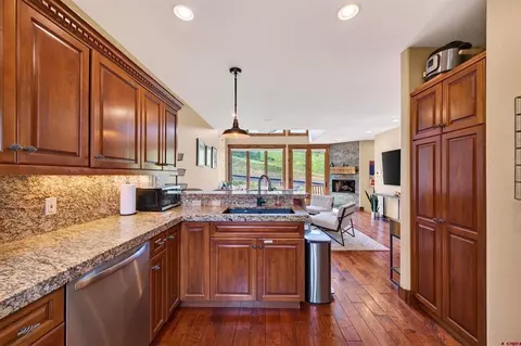 Kitchen - 16 Snowmass Rd #3, Crested Butte, CO 81225 photo 3 of 3