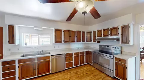 Kitchen - 25615 Starner Loop Rd, Cedaredge, CO 81413 photo 3 of 4