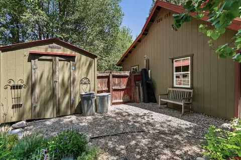 Exterior - 122 Alamo Dr, Durango, CO 81301 photo 9 of 12
