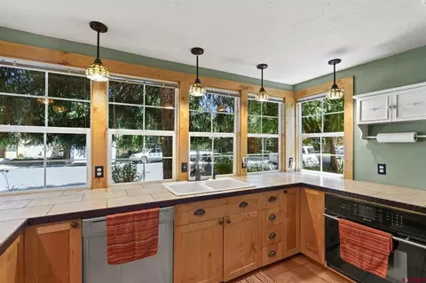 Kitchen - 122 Alamo Dr, Durango, CO 81301 photo 2 of 5