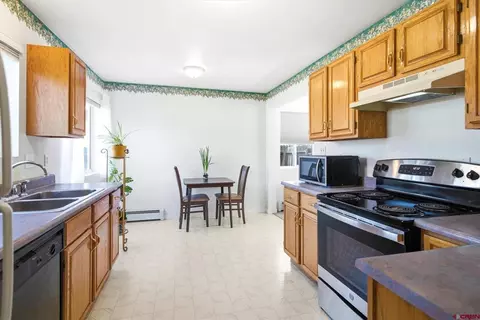 Kitchen - 229 Jenkins Ranch Rd #D, Durango, CO 81301 photo 3 of 3