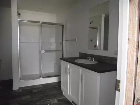 Bath - 5292 Simmental Rd, Delta, CO 81416 photo 2 of 3