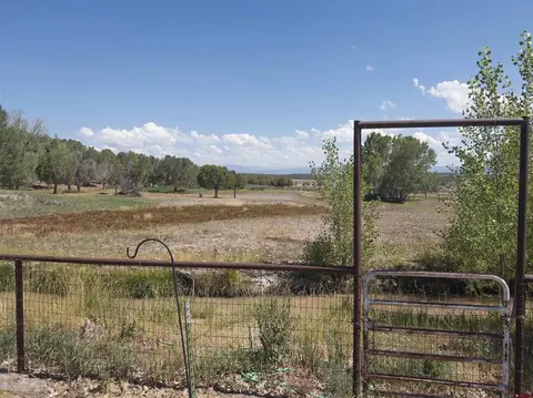 Exterior - 3350 County Road 319, Ignacio, CO 81137 photo 5 of 9