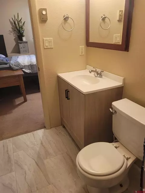 Bath - 551 Animas View Dr #4, Durango, CO 81301 photo 2 of 4
