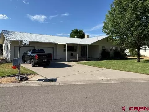 1622 Meadowbrook Blvd, Paonia, CO 81428