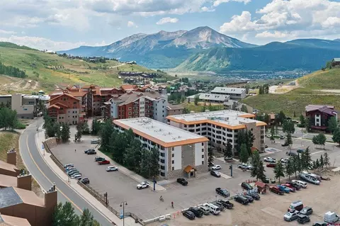 Exterior - 6 Emmons Rd #179, Crested Butte, CO 81225 photo 6 of 11