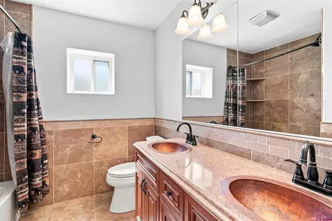 Bath - 106 Grass Roots Rd, Durango, CO 81301 photo 2 of 3