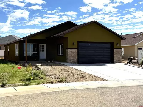 Exterior - 976 Bluffs Blvd, Cortez, CO 81321 photo 2 of 6