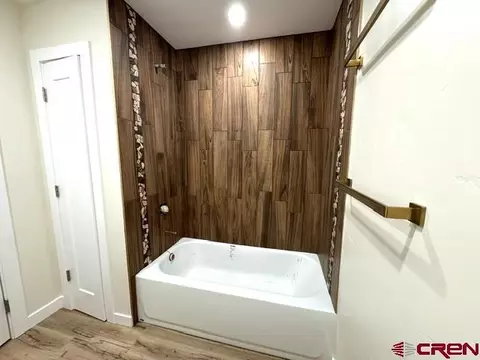 Bath - 976 Bluffs Blvd, Cortez, CO 81321 photo 3 of 4