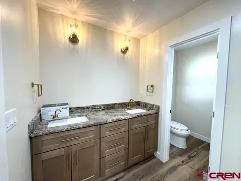 Bath - 976 Bluffs Blvd, Cortez, CO 81321 photo 2 of 4