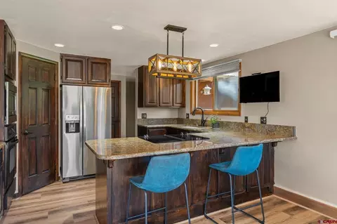 Kitchen - 59 Highland Pl, Durango, CO 81301 photo 3 of 4